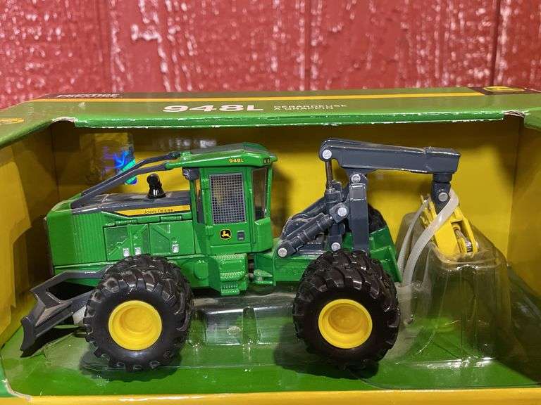 1/50 John Deere 948L Skidder Prestige NIB Ertl
