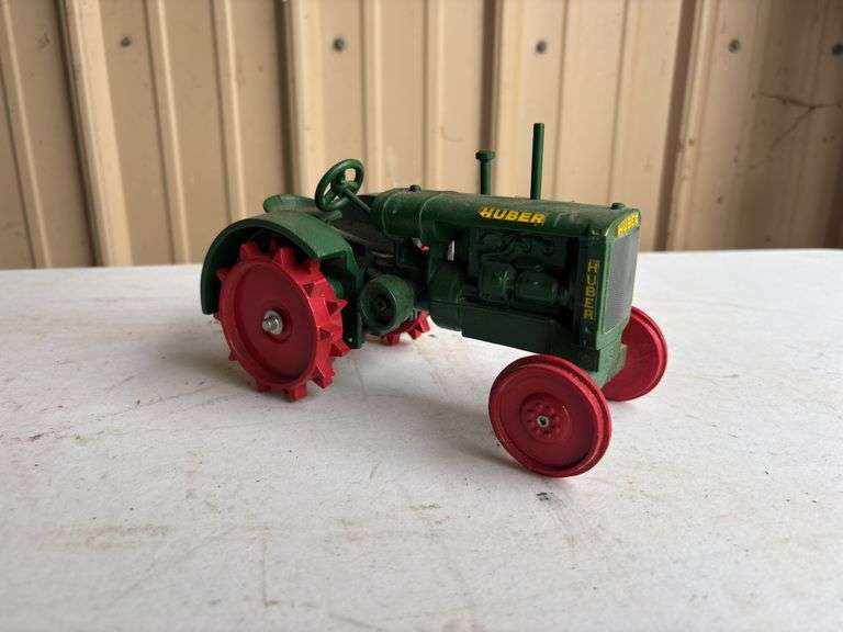 1/16 Huber L Tractor SM image