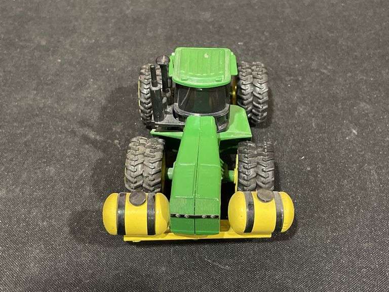 1/64 John Deere 8560 Customized