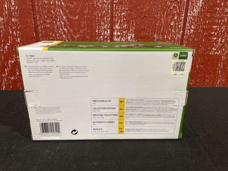 1/64 John Deere Waterloo Boy, 4020, 8400R 100 Years NIB Ertl