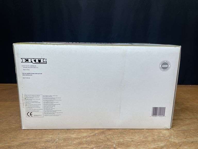 1/16 Case Steam Engine Millennium NIB Ertl