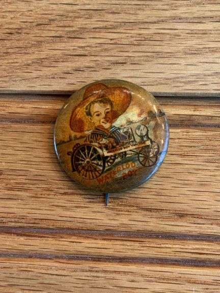 Waterloo Boy Tractor Button image