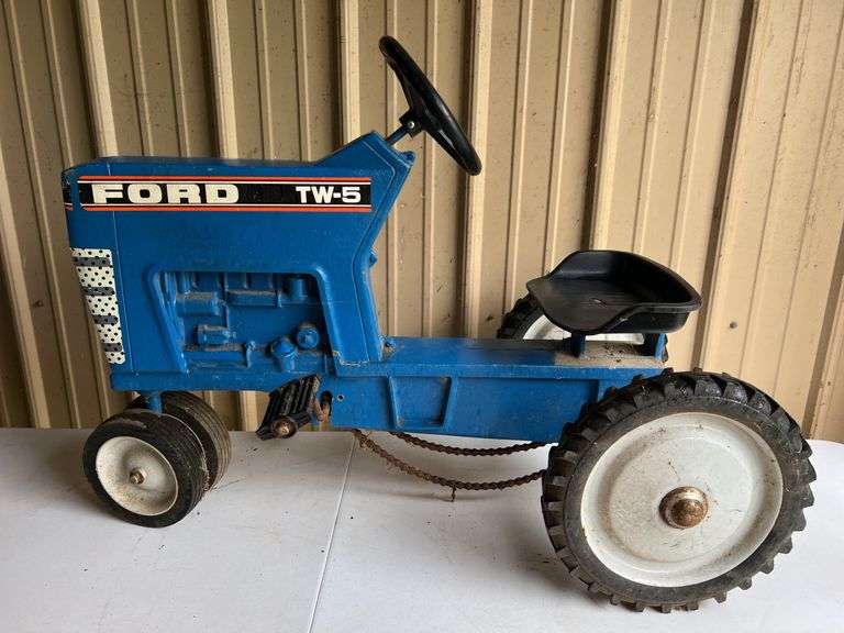 Ford TW-5 Pedal Tractor Ertl image