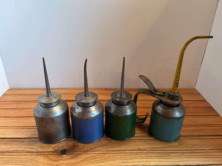 (4) Oil Cans
