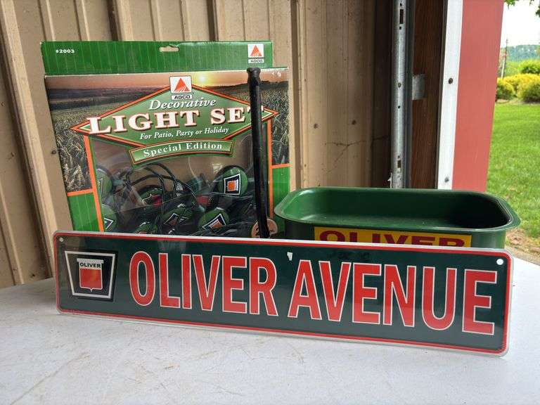 Oliver Lights, Sign, and Mini Wagon image