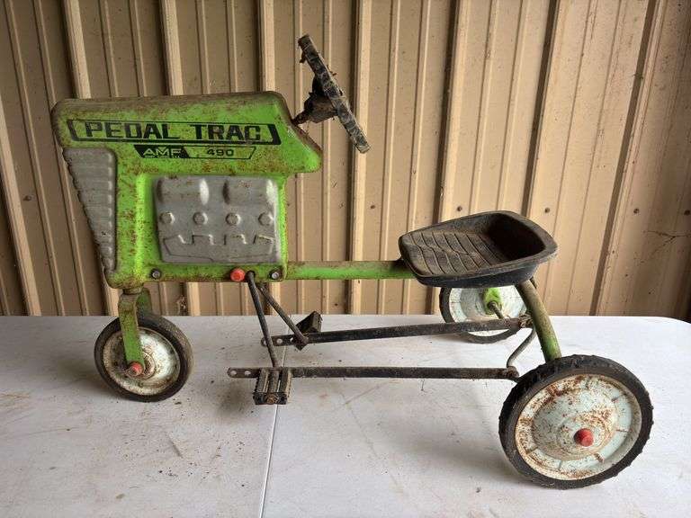 AMF Pedal Trac 490 Pedal Tractor image