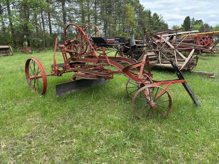 Galion Horse Drawn Road Grader image