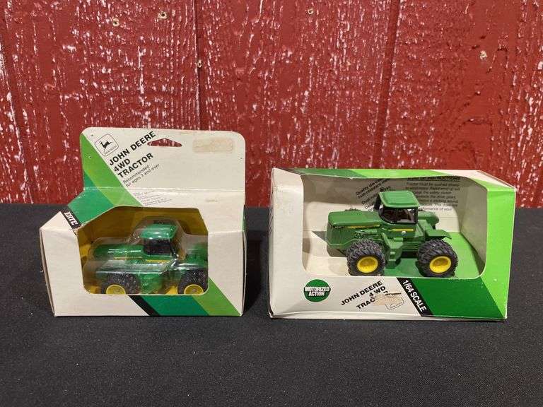 (2) 1/64 John Deere 4wd NIB Ertl