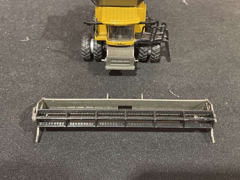 (3) 1/64 Caterpillar Challenger, Combine, Disk