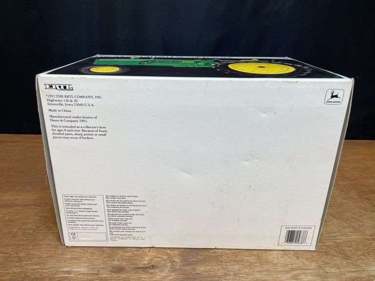 1/16 John Deere 4020 Precision NIB Ertl