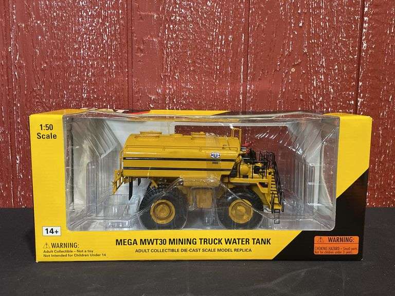 1/50 Caterpillar MWT30 Water Truck NIB  Norscot image