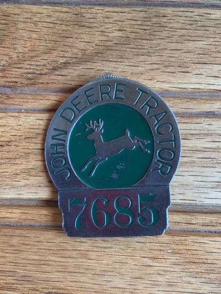 John Deere Tractor Employee Badge image