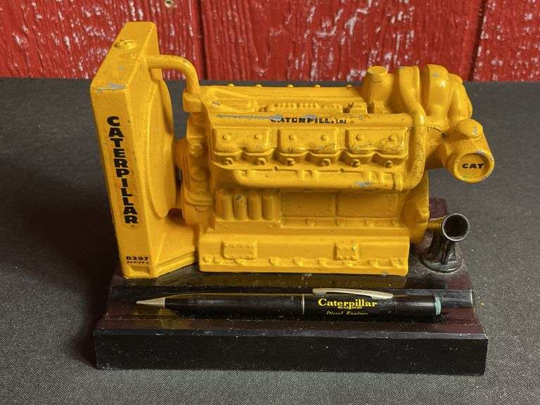 Caterpillar D397 Engine Pen Holder