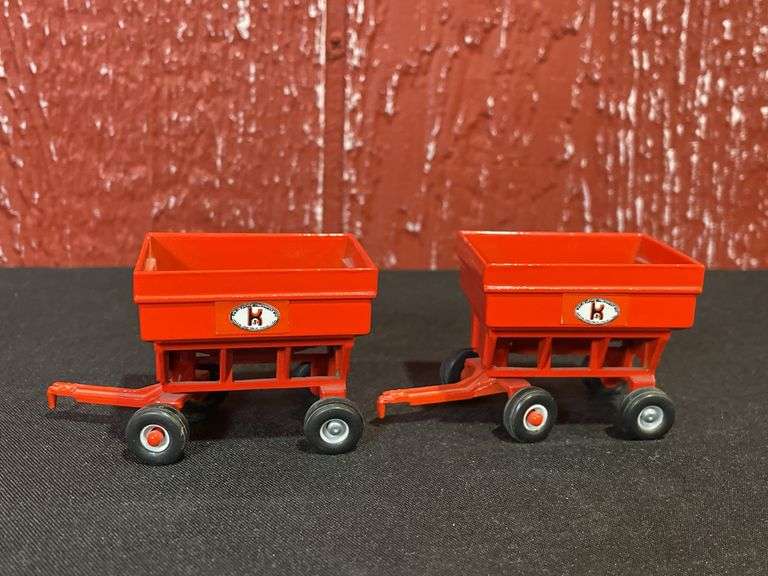 (2) 1/64 scale Kory Semis Ertl