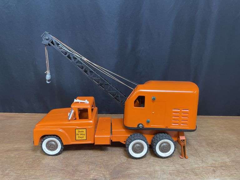 State Hi-Way Dept. Crane Structo