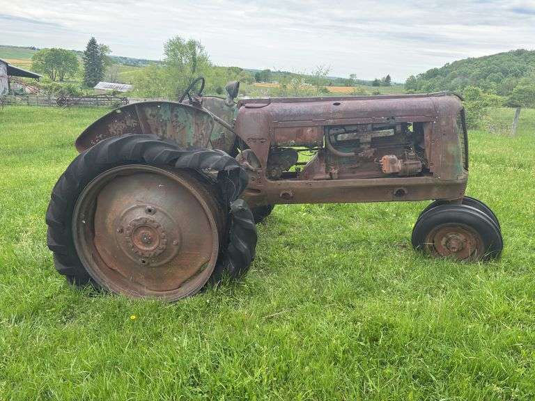 Oliver 70