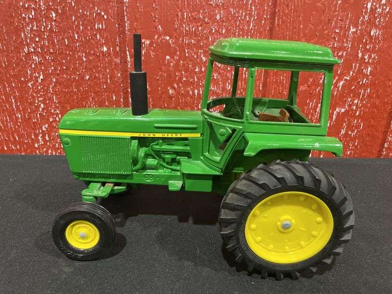 1/16 John Deere 4430 Ertl