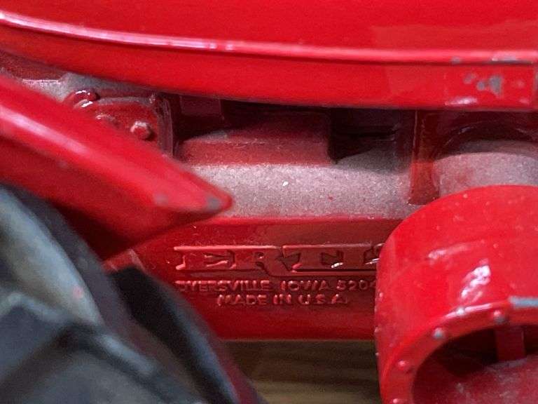 (2) 1/16 McCormick WD-9 Ertl