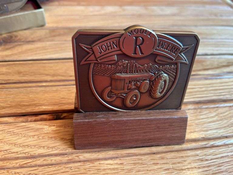 (4) John Deere Calendar Medallions