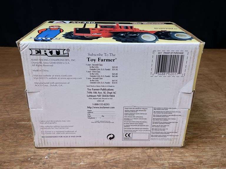 1/32 AC 440 NIB Ertl