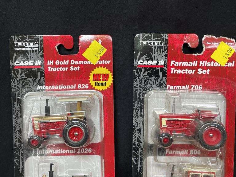 (2) 1/64 IH Tractor Sets NIB Ertl