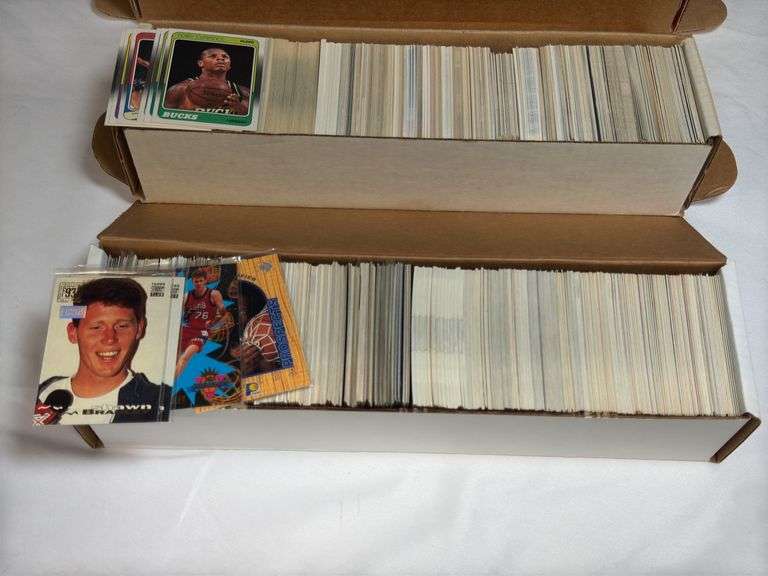 Large Lot of Basketball Stars
