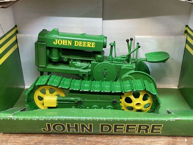 1/16 John Deere Lindeman Crawler NIB SC