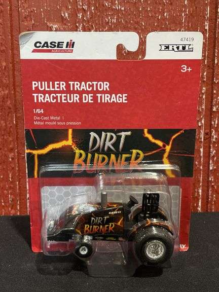 1/64 Case-IH Dirt Burner Pulling Tractor NIB Ertl image