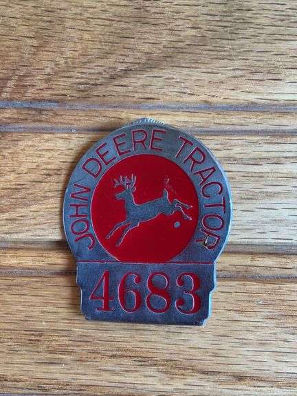 John Deere Tractor Employee Badge image