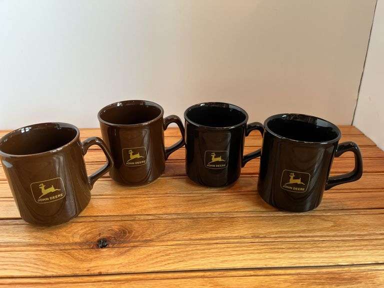 (4) John Deere Mugs image