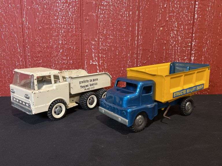 (2) Dump Truck + Wrecker Structo image