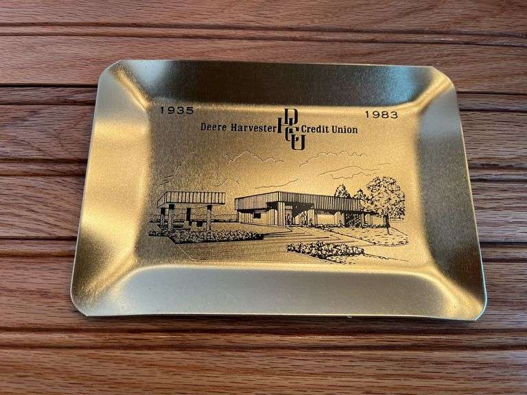 1983 Deere Harvester Credit Union Tray image