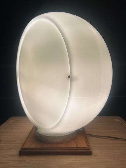 Wide Body Glass Gas Globe