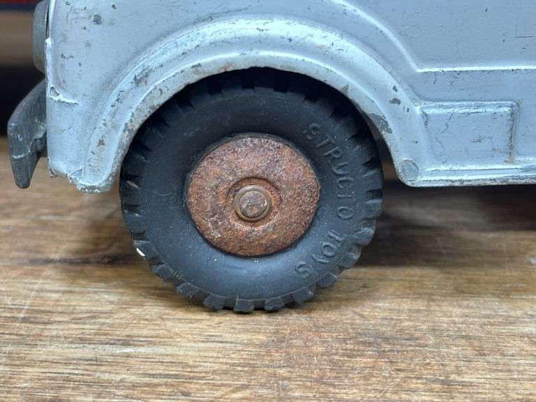 (2) Structo Trucks