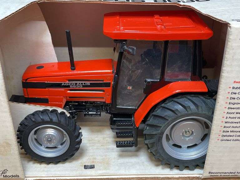 1/16 AGCO Allis 8630 Collector NIB SM