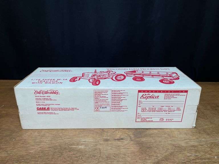 1/16 Farmall Super M-TA + Wagon 1996 Wisconsin NIB Ertl