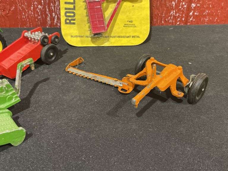 (6) Tractors + Implements