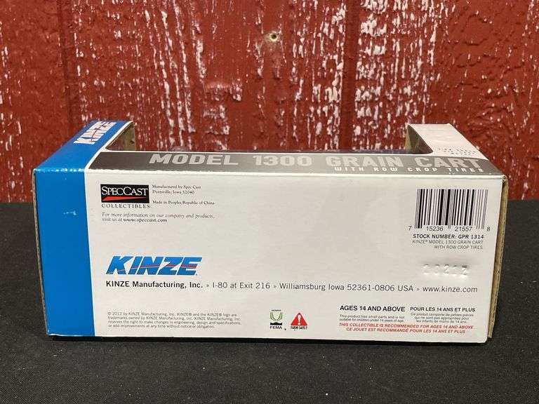 1/64 Kinze 1300 Grain Cart NIB SC