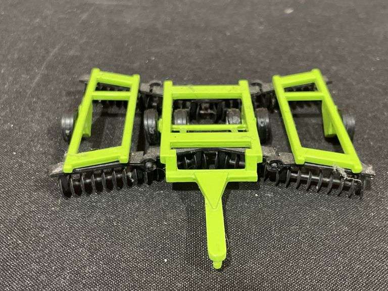 (4) 1/64 Steiger