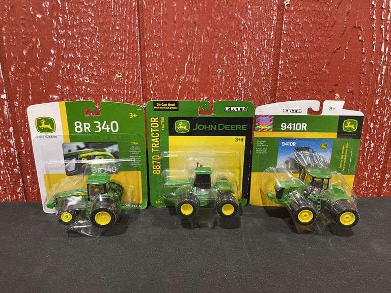 (3) 1/64 John Deere Tractors NIB Ertl