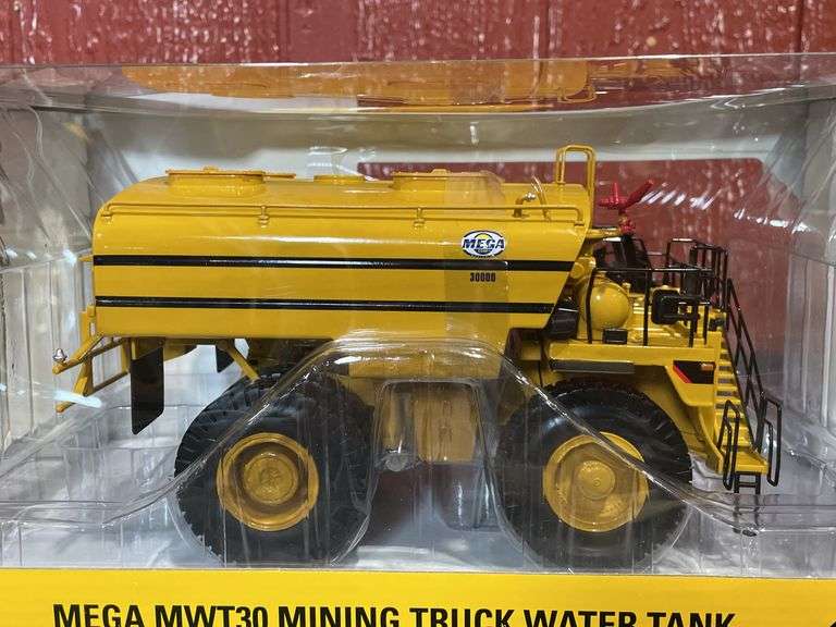 1/50 Caterpillar MWT30 Water Truck NIB  Norscot