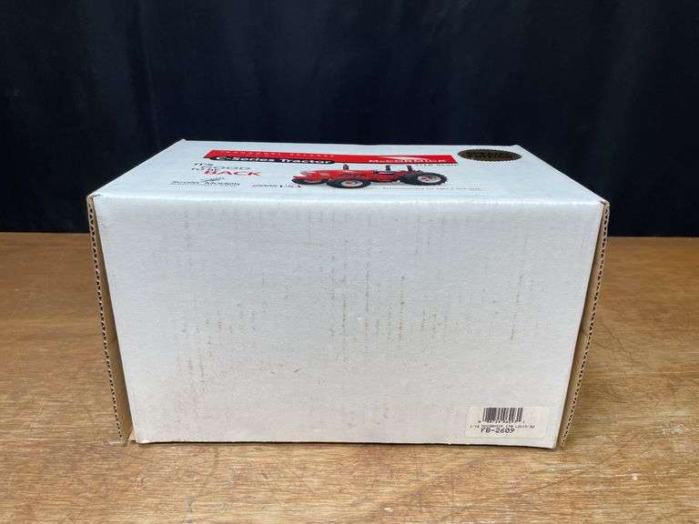 1/16 McCormick C70 NIB SM