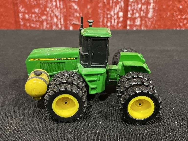 1/64 John Deere 8960 Customized