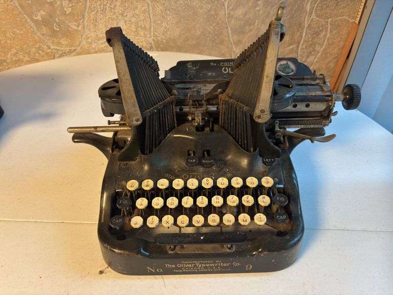 No. 9 Oliver Printype Typewriter image
