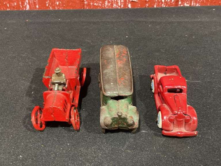 (3) Cast Iron Vehicles