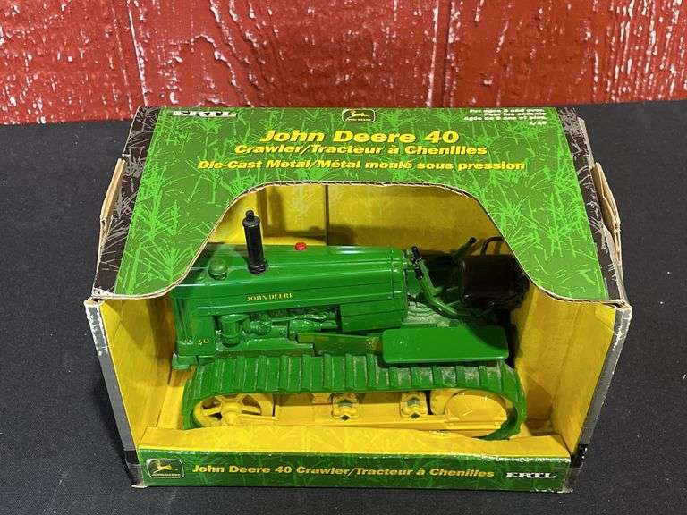 1/16 John Deere 40 Crawler NIB Ertl