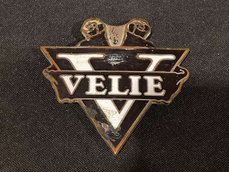 (2) Velie Badge + Pin