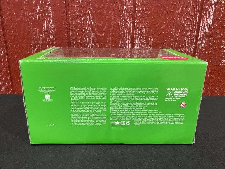 1/32 John Deere 7500 Forage Harvester NIB Siku