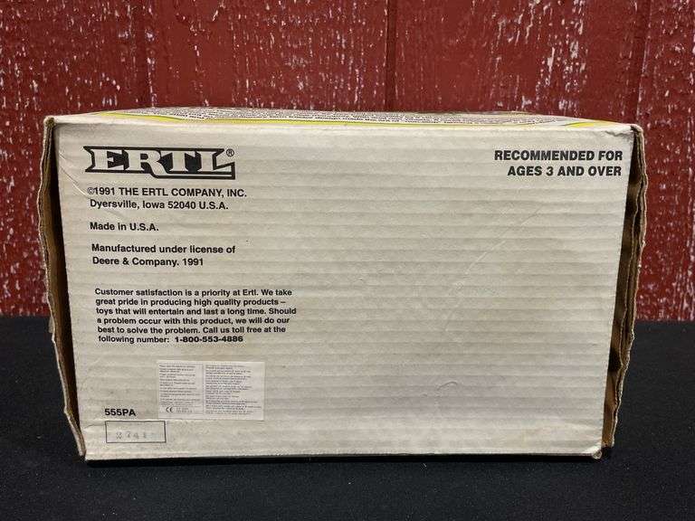 1/16 John Deere 5020 1991 NFTM NIB Ertl