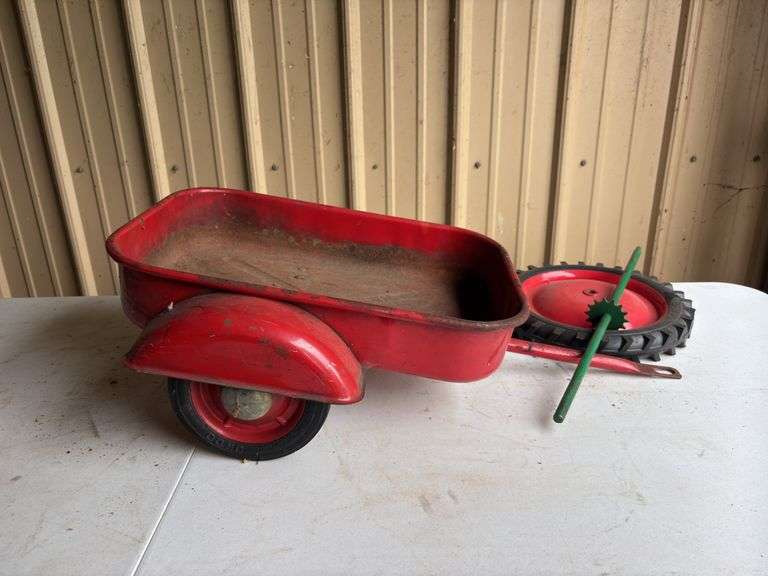 Eska IH Wagon and Pedal Tractor Parts image